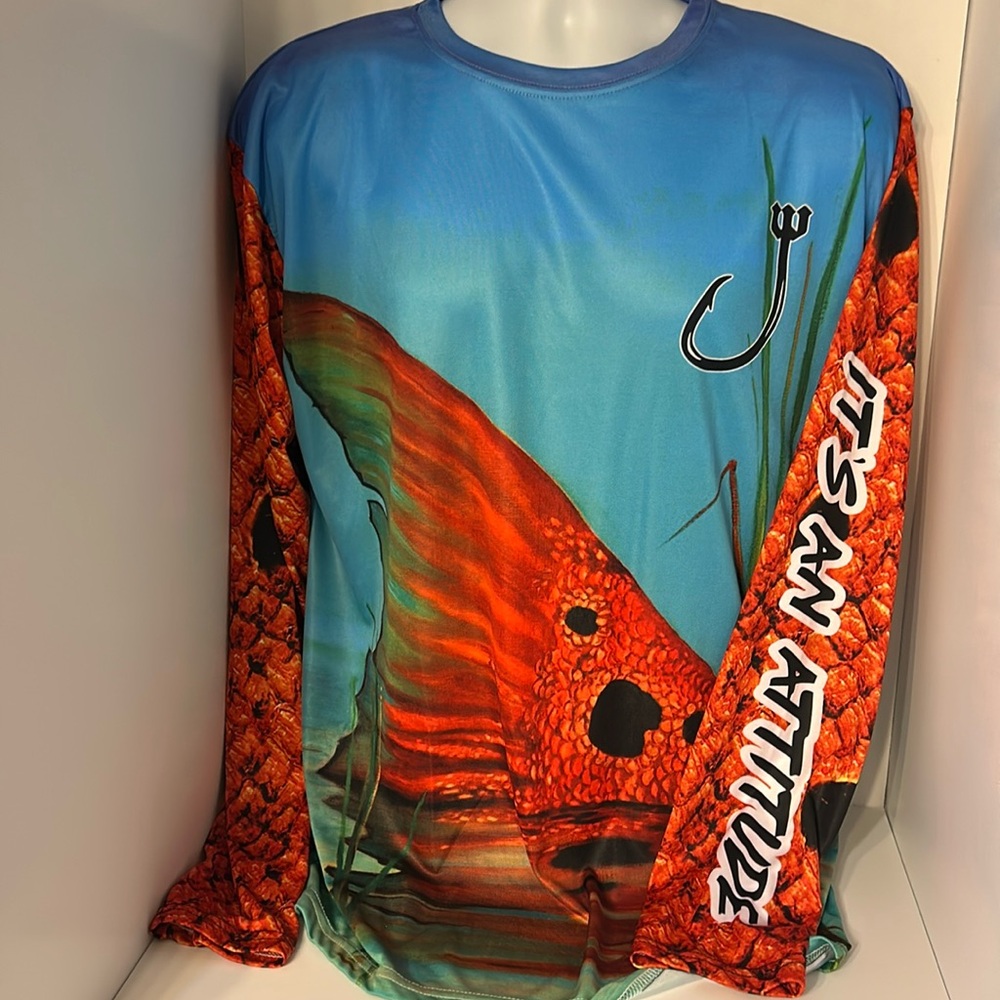Reel Wicked fishing performance long sleeve shirt.  Angel fish design.  Size M